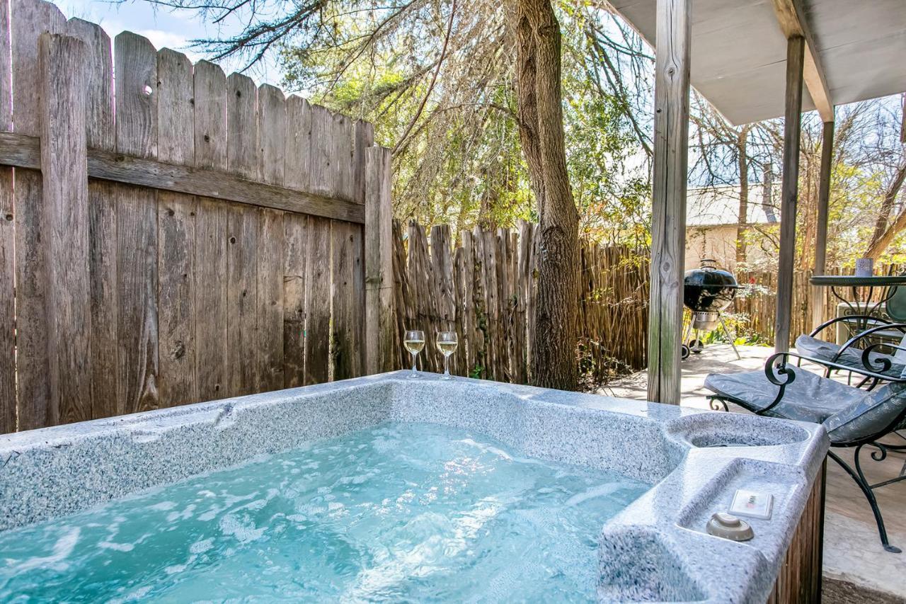 Adams Travis - 1B1Ba, Pet Friendly With Fee, Walk To Main Villa Fredericksburg Buitenkant foto