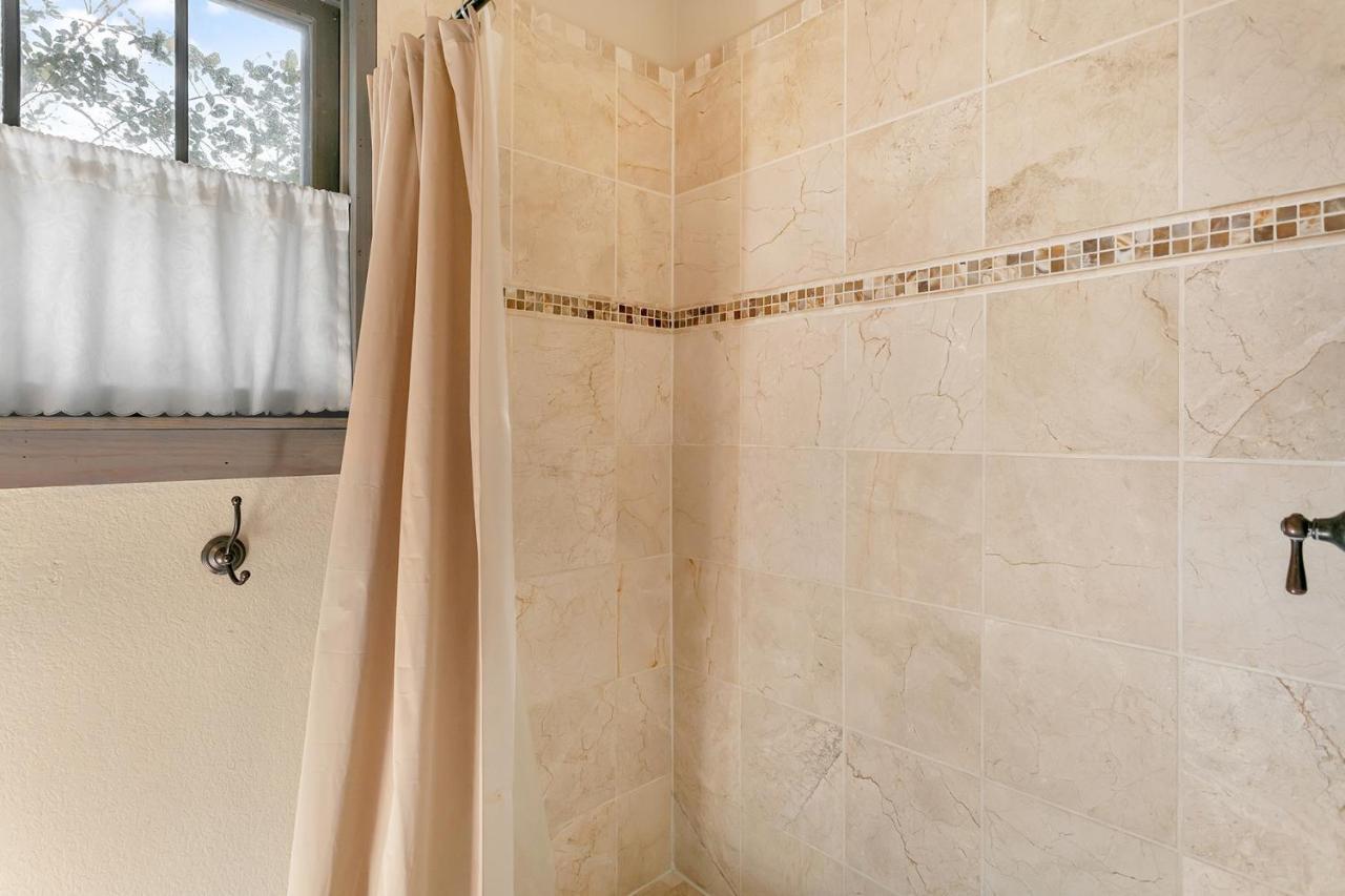 Adams Travis - 1B1Ba, Pet Friendly With Fee, Walk To Main Villa Fredericksburg Buitenkant foto